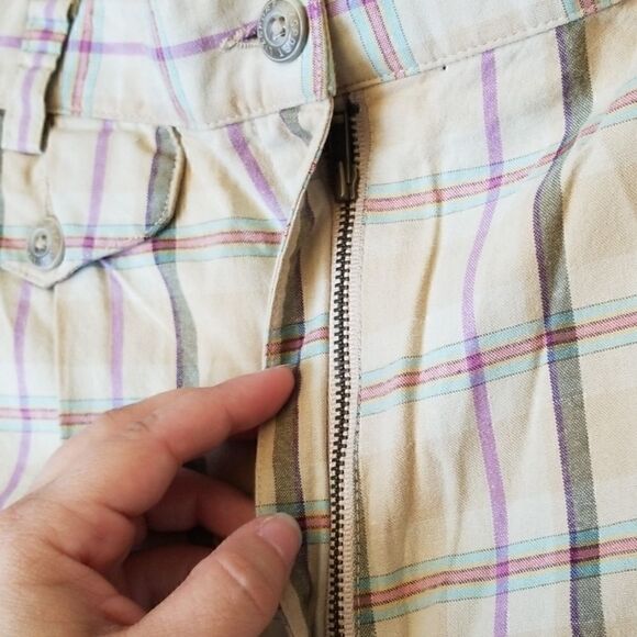 Liz Claiborne Cotton Plaid Shorts - Picture 3 of 5